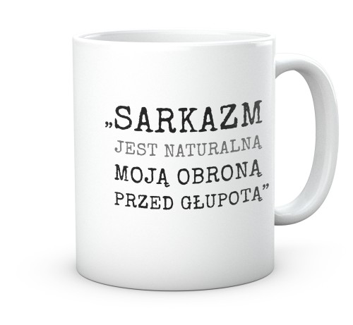 Biały ceramiczny kubek z napisem sarkazm moją obroną przed głupotą 330 ml